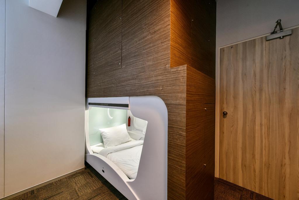 Urbanpod Hotel Мумбаи Экстерьер фото